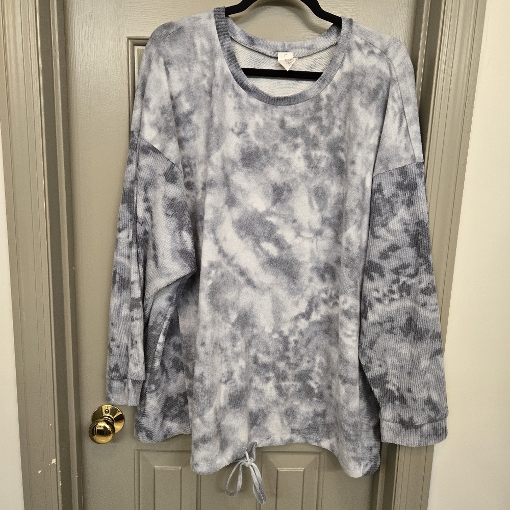 Livi Active 26/28 Soft Sweater